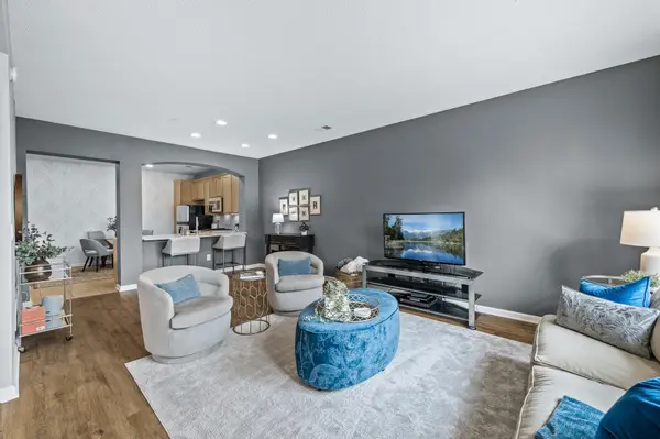 8417 Townsend DR, Eden Prairie, MN 55344
