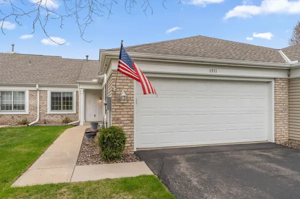 1711 121st LN NW, Coon Rapids, MN 55448