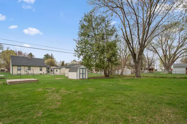 130 Skillman AVE E, Maplewood, MN 55117