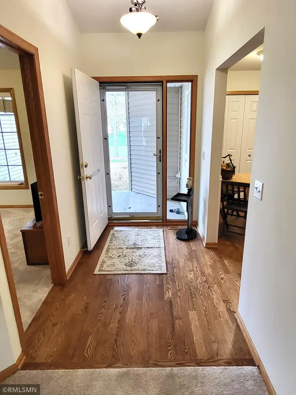 17275 Marshfield LN SE, Prior Lake, MN 55372