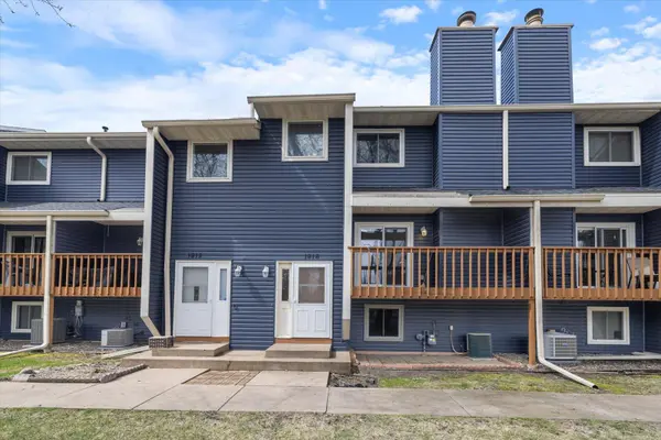1816 113th LN NW, Coon Rapids, MN 55433