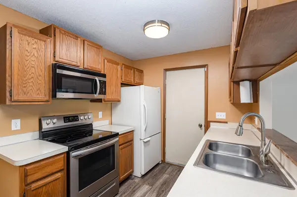 138 96th LN NE, Blaine, MN 55434