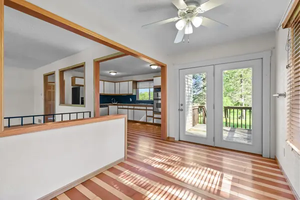 1791 Lois DR, Shoreview, MN 55126