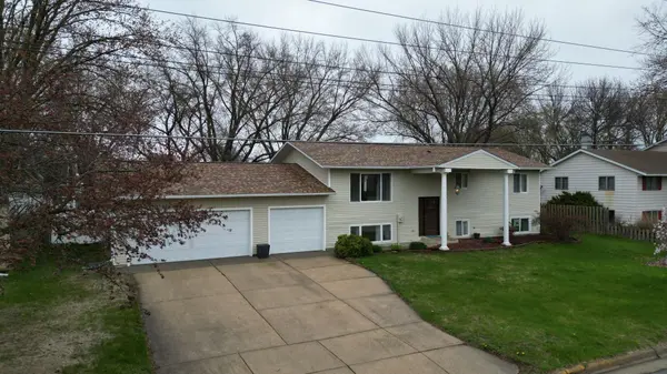 308 16th AVE SW, Austin, MN 55912
