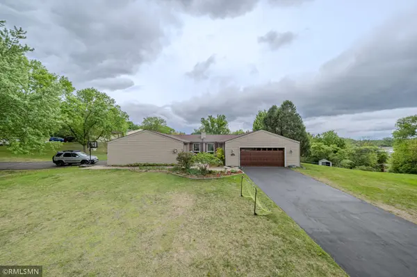3704 Westmark CIR, Minnetonka, MN 55345