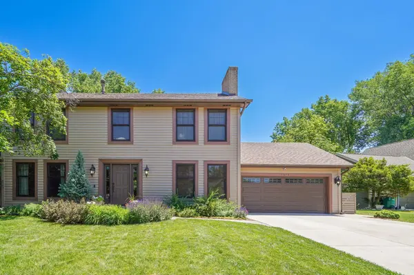 3676 Ashbury RD, Eagan, MN 55122
