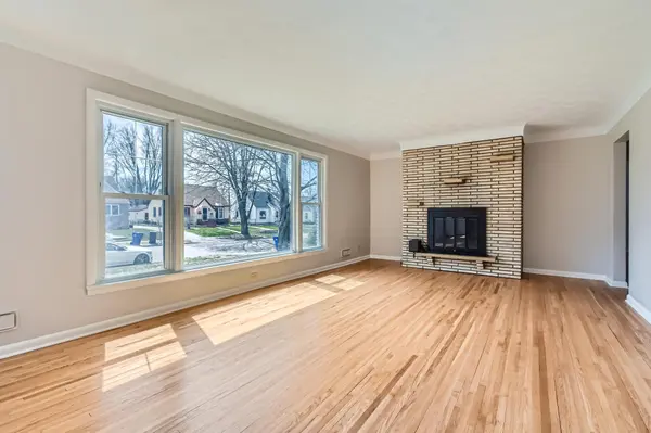 2121 5th ST E, Saint Paul, MN 55119