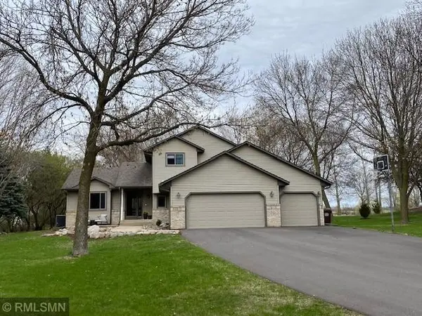 20041 Twin Oaks CIR, Jordan, MN 55352