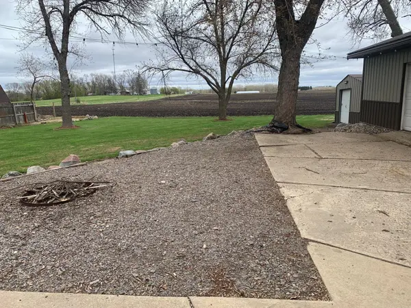305 East RD S, Atwater, MN 56209