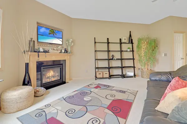 5246 Greenwood DR, Mounds View, MN 55112