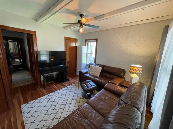 312 Broadway ST N, Jordan, MN 55352