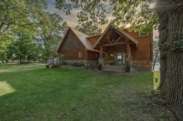 4224 Thunder Lake Lodge DR NE, Remer, MN 56672