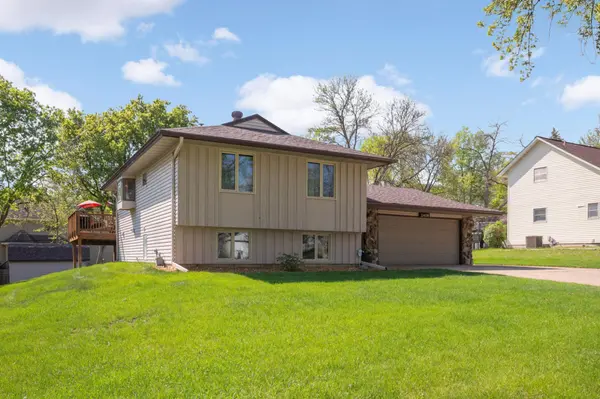 11438 Zea ST NW, Coon Rapids, MN 55433