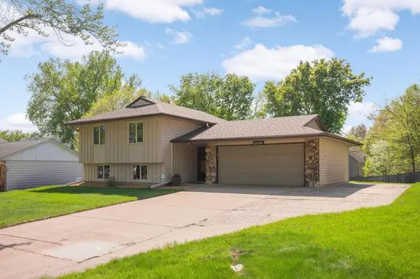 11438 Zea ST NW, Coon Rapids, MN 55433