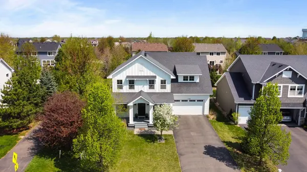 11464 Wagon Wheel Curve, Woodbury, MN 55129