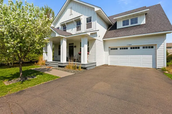 11464 Wagon Wheel Curve, Woodbury, MN 55129