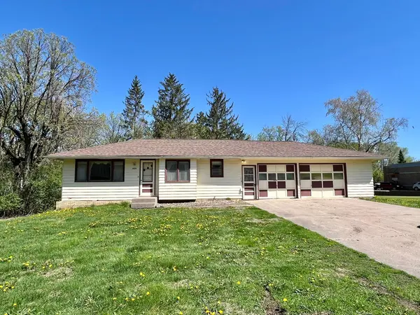 2820 N Service DR, Red Wing, MN 55066