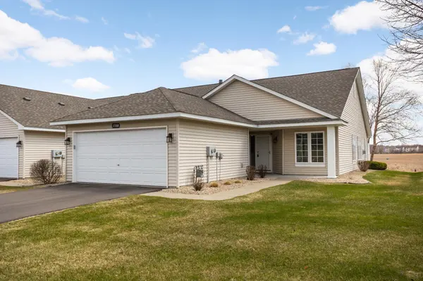 17350 Deerfield DR SE, Prior Lake, MN 55372