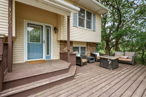 14250 Upper 54th ST N, Stillwater, MN 55082