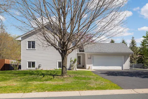 6633 Harlan DR, Eden Prairie, MN 55346