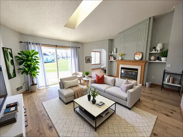 14530 Eureka CT, Apple Valley, MN 55124