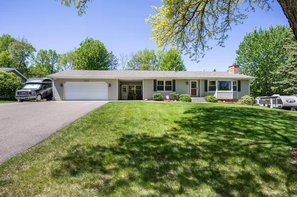 15122 Green Oaks TRL SE, Prior Lake, MN 55372