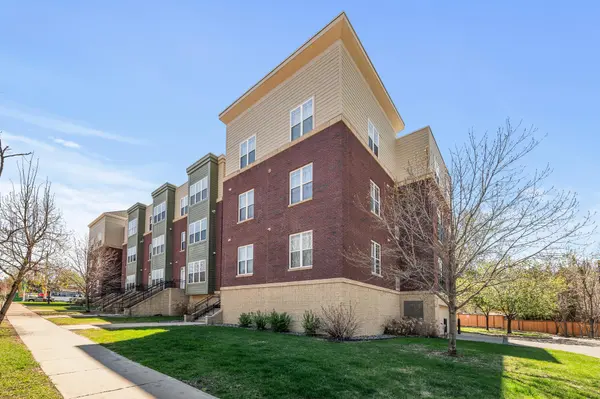 1776 Maryland AVE E #209, Saint Paul, MN 55106