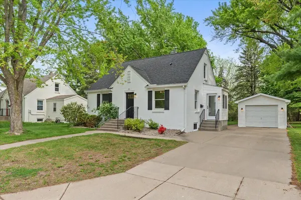 351 E Hughes ST, New Richmond, WI 54017