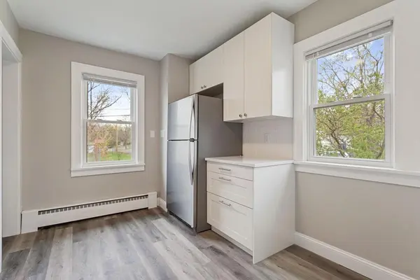 297 Clarence ST, Saint Paul, MN 55106