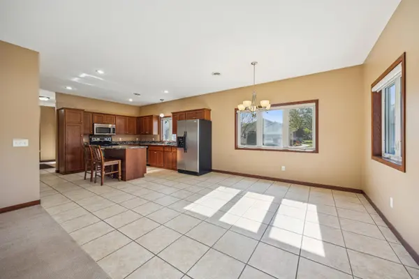 173 Cardinal LN, Clearwater, MN 55320