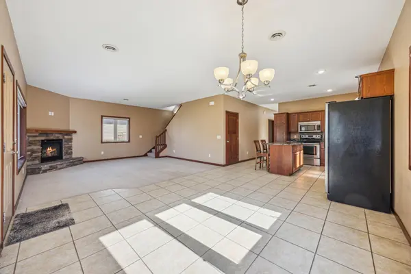 173 Cardinal LN, Clearwater, MN 55320