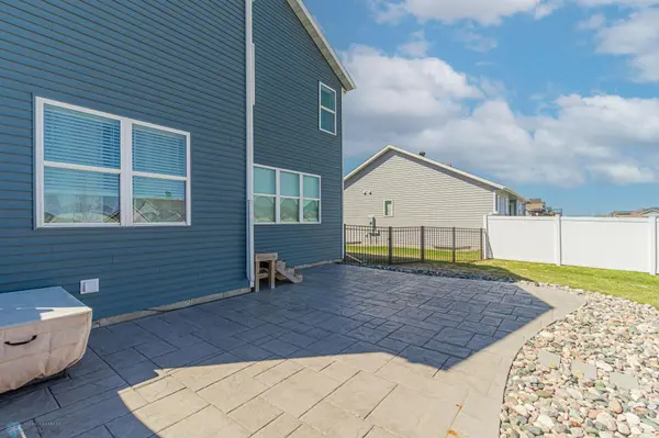 1106 26th AVE W, West Fargo, ND 58078