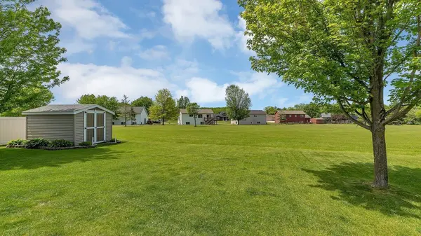 2647 Olive LN, Sauk Rapids, MN 56379