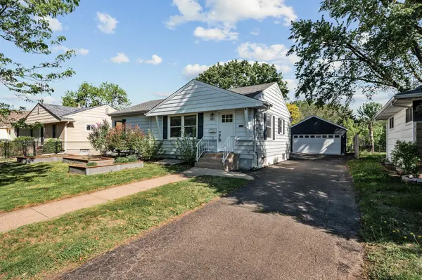 1911 Worcester AVE, Saint Paul, MN 55116