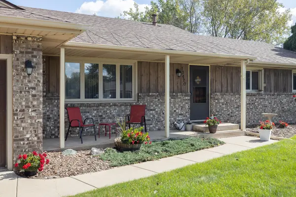 13420 Fairlawn CT, Apple Valley, MN 55124