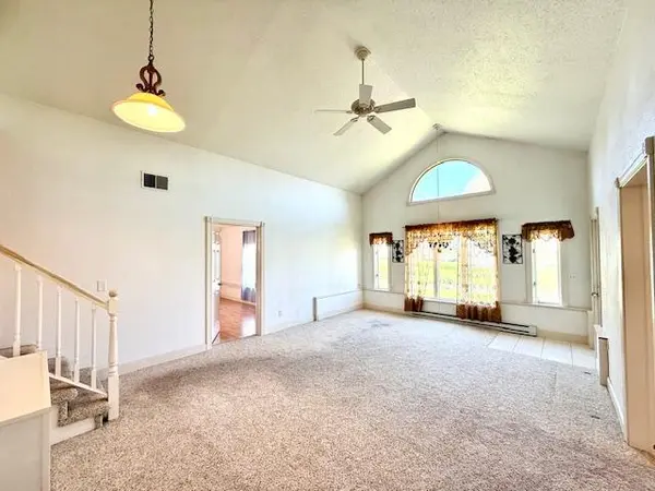 421 Main ST E, Eitzen, MN 55931