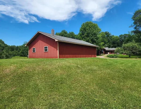 2740 10th ST, Barronett, WI 54813