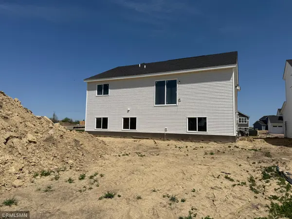 9135 27th ST NE, Saint Michael, MN 55330