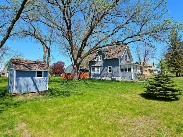 1501 N Park ST, Fairmont, MN 56031