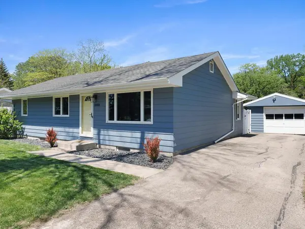 10308 Belmont RD, Minnetonka, MN 55305