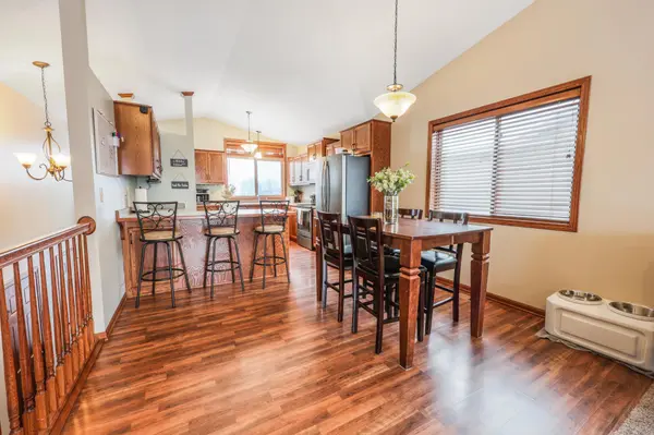 1805 7th ST N, Sartell, MN 56377