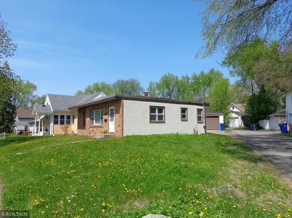 1185 4th ST E, Saint Paul, MN 55106
