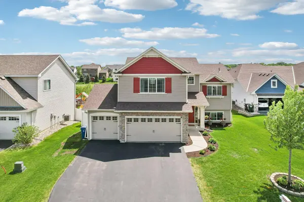 17868 Essex LN, Lakeville, MN 55044