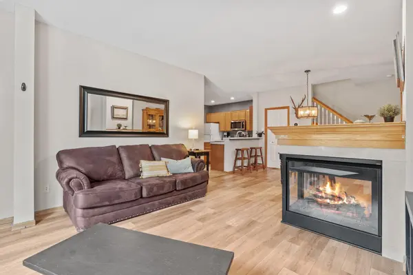 5512 Oriole DR, Farmington, MN 55024