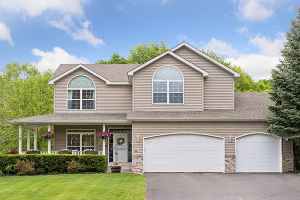 13192 Oakwood DR, Rogers, MN 55374