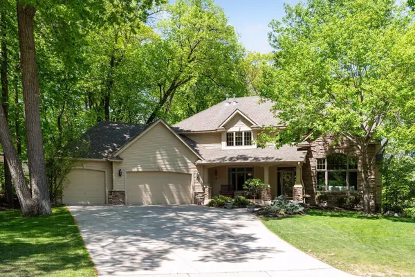 8947 Vandegriff WAY, Maple Grove, MN 55311