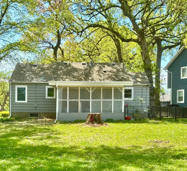1429 Circle DR, Albert Lea, MN 56007