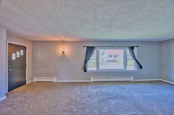 402 E 44th ST, Hibbing, MN 55746