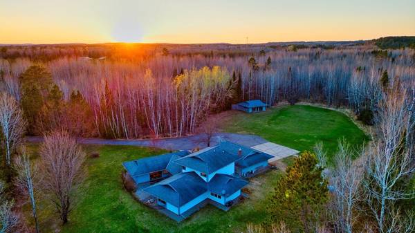 5135 Highway 110,  Aurora,  MN 55705