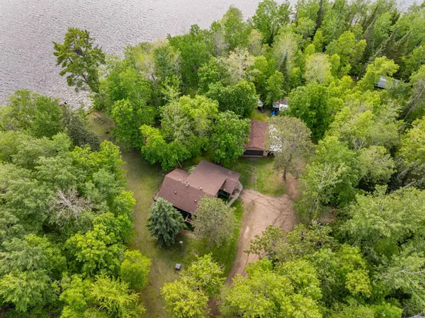 37197 N Pinewood DR, Bovey, MN 55709